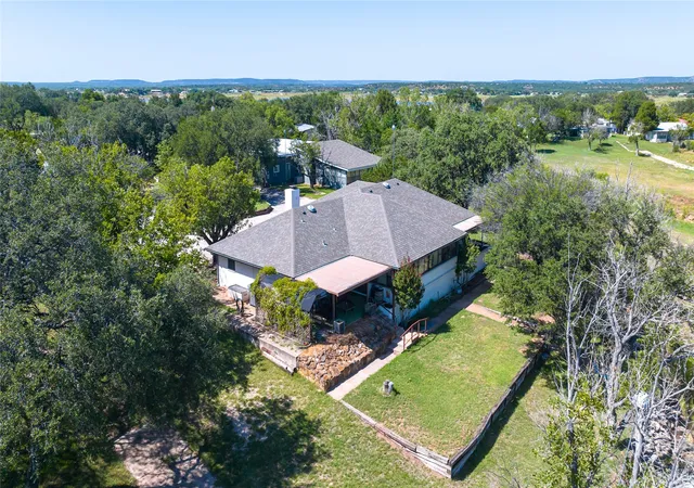 Photo 4 of Single family home for sale at 659 Rocky Point Rd, Blackwell, TX 79506 | MLS# 21340957 | Listing updated on 2026-08-03