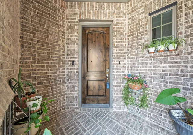 2nd image of 2103 Horizon Dr, Mansfield, TX 76063 | MLS# 21331807