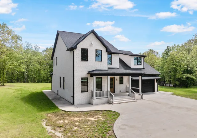 Photo 3 of Single family home for sale at 1013 County Road 4420, Mount Pleasant, TX 75455 | MLS# 21341016 | Listing updated on 2026-07-25