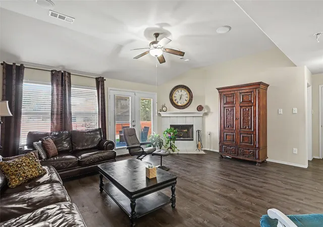 5th image of 1201 Nighthawk Rd, Fort Worth, TX 76108 | MLS# 21337596