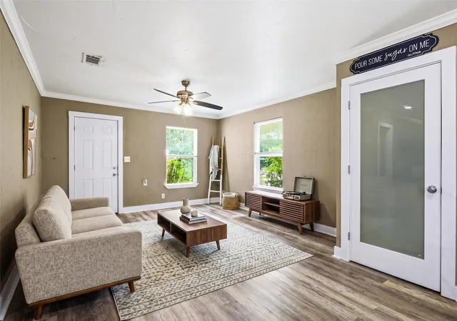 Photo 4 of Single family home for sale at 2121 W Bond St, Denison, TX 75020 | MLS# 21261461 | Listing updated on 2026-10-07