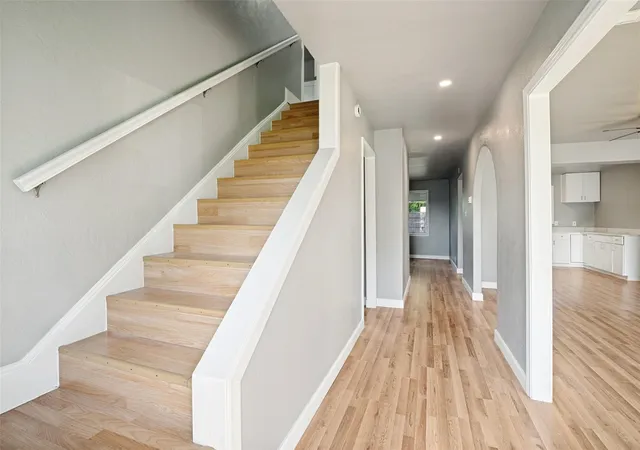 Photo 3 of Sale Pending at 4401 Ivy Dr, Mesquite, TX 75150 | MLS# 21341033 | Listing updated on 2026-08-28