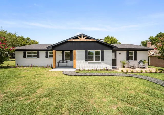 Photo 1 of Single family home for sale at 5131 E Fm 875, Waxahachie, TX 75167 | MLS# 21339013 | Listing updated on 2026-10-07