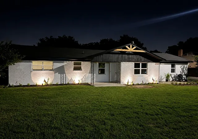 Photo 34 of Single family home for sale at 5131 E Fm 875, Waxahachie, TX 75167 | MLS# 21339013 | Listing updated on 2026-10-07