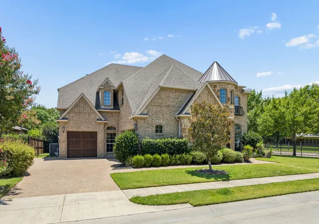 Photo 40 of Single family home for sale at 2405 Arbor Gate Ln, Colleyville, TX 76034 | MLS# 21341085 | Listing updated on 2026-10-03