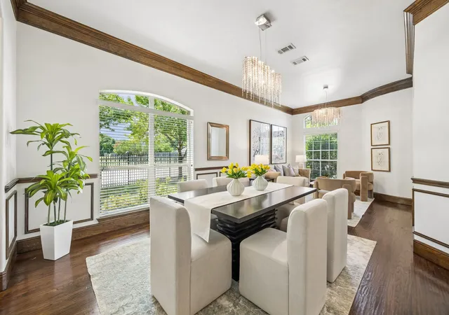 Photo 4 of Single family home for sale at 2405 Arbor Gate Ln, Colleyville, TX 76034 | MLS# 21341085 | Listing updated on 2026-10-03
