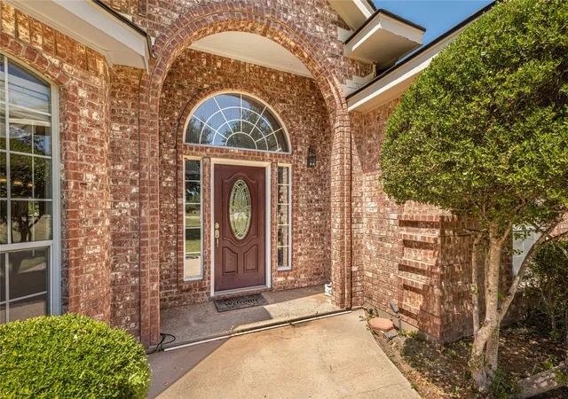 Photo 3 of Single family home for sale at 7842 Saddle Creek Rd, Abilene, TX 79602 | MLS# 21341105 | Listing updated on 2026-08-28