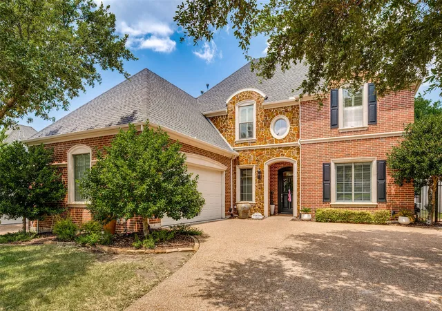 Photo 2 of Single family home for sale at 5902 Arrowhead Dr, Frisco, TX 75034 | MLS# 21341172 | Listing updated on 2026-08-06