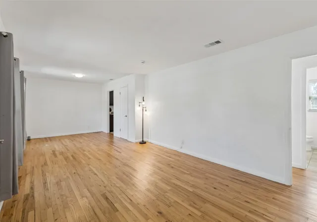 Photo 3 of Single family home for sale at 714 Nw 6Th St, Grand Prairie, TX 75050 | MLS# 21340090 | Listing updated on 2026-08-19