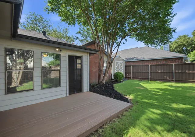 Photo 1 of Sale Pending at 2074 Briarcliff Rd, Lewisville, TX 75067 | MLS# 21341175 | Listing updated on 2026-08-21