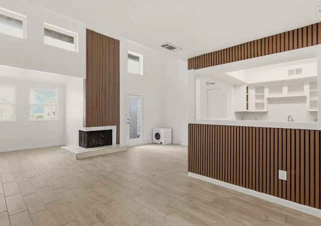 Photo 1 of Condo for sale at 9696 Walnut St #1304, Dallas, TX 75243 | MLS# 21340892 | Listing updated on 2026-09-25