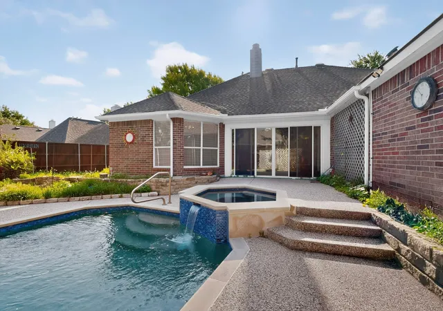 Photo 1 of Single family home for sale at 304 Belvedere Dr, Allen, TX 75013 | MLS# 21341062 | Listing updated on 2026-10-06