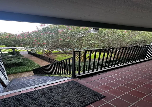 Photo 2 of Condo for sale at 5034 N Hall St, Dallas, TX 75235 | MLS# 21338188 | Listing updated on 2026-07-25