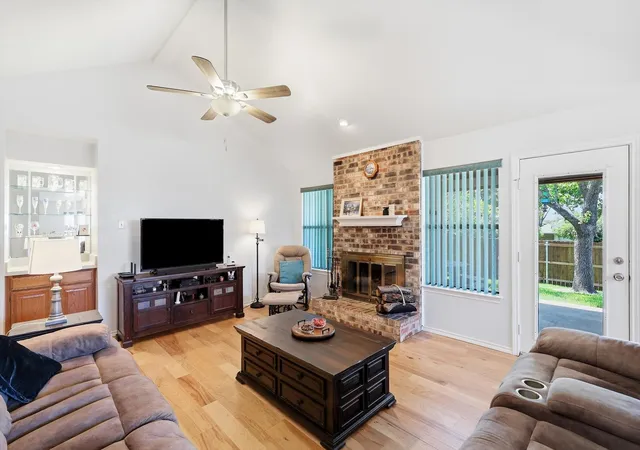 Photo 4 of Single family home for sale at 329 Pepperwood St, Coppell, TX 75019 | MLS# 21340470 | Listing updated on 2026-10-06