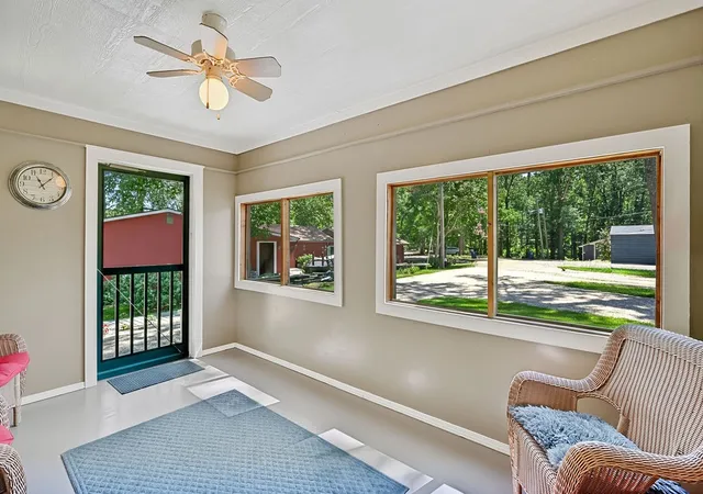 Photo 4 of Sale Pending at 208 Southshore Dr, Lone Star, TX 75668 | MLS# 21341280 | Listing updated on 2026-09-29
