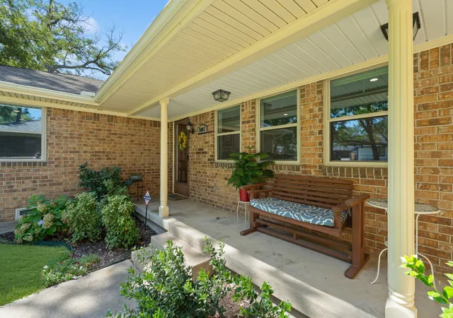 Photo 3 of Single family home for sale at 5003 Natchez Dr, Sachse, TX 75048 | MLS# 21339362 | Listing updated on 2026-08-25