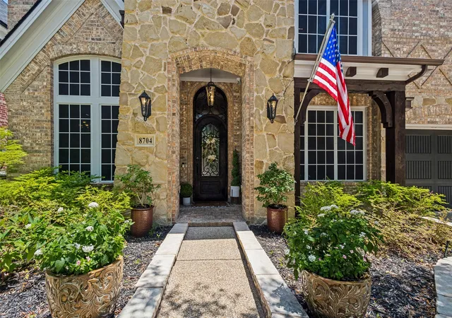 Photo 3 of Single family home for sale at 8704 Wyatt Cir, Argyle, TX 76226 | MLS# 21341181 | Listing updated on 2026-08-26