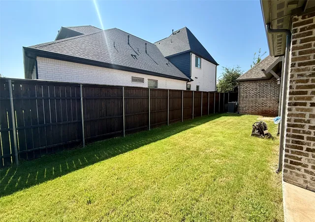 Homes for sale in Plano, TX | 4515 Helston Dr, Plano, TX 75024 | MLS# 21341285