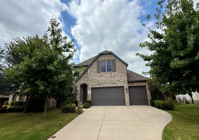 Photo 1 of Single family home for sale at 4515 Helston Dr, Plano, TX 75024 | MLS# 21341285 | Listing updated on 2026-08-20