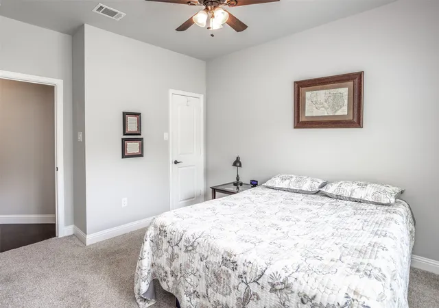 40th image of 110 E Iriquois Dr, Gainesville, TX 76240 | MLS# 21339193