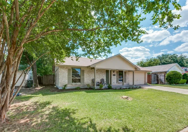 Photo 1 of Single family home for sale at 5033 Overcrest Dr, Garland, TX 75043 | MLS# 21341202 | Listing updated on 2026-07-27