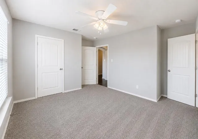 Photo 4 of Single family home for sale at 2313 Carrier Dr, Fate, TX 75189 | MLS# 21341296 | Listing updated on 2026-09-29