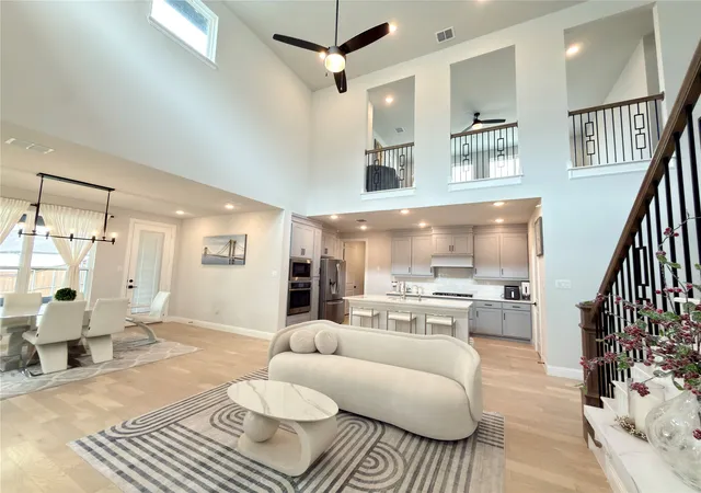 Photo 3 of Single family home for sale at 5408 Crosstrees St, Rowlett, TX 75088 | MLS# 21341233 | Listing updated on 2026-09-24