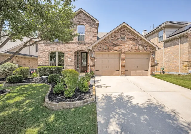 Photo 3 of Sale Pending at 1133 Dayton Dr, Lantana, TX 76226 | MLS# 21338279 | Listing updated on 2026-08-13