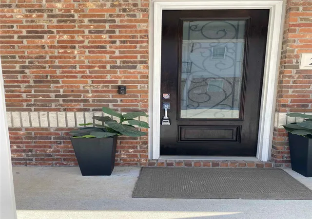Photo 2 of Single family home for sale at 203 S Village Wy, Lewisville, TX 75057 | MLS# 21341411 | Listing updated on 2026-08-22