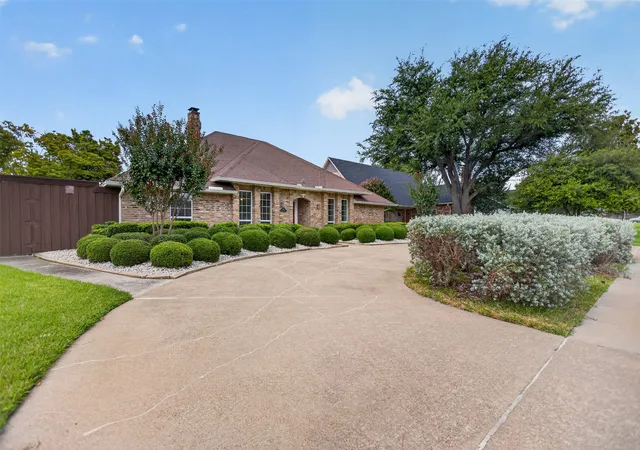 Photo 2 of Single family home for sale at 1508 Summertree Ct, Richardson, TX 75082 | MLS# 21341413 | Listing updated on 2026-07-26