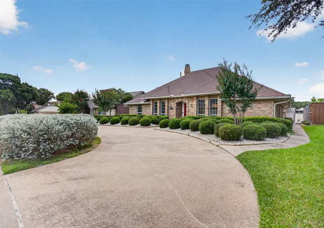Photo 3 of Single family home for sale at 1508 Summertree Ct, Richardson, TX 75082 | MLS# 21341413 | Listing updated on 2026-07-26