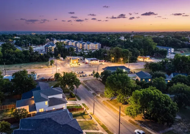 Photo 2 of Land for sale at 1735 E Waco, Dallas, TX 75216 | MLS# 21341415 | Listing updated on 2026-07-26