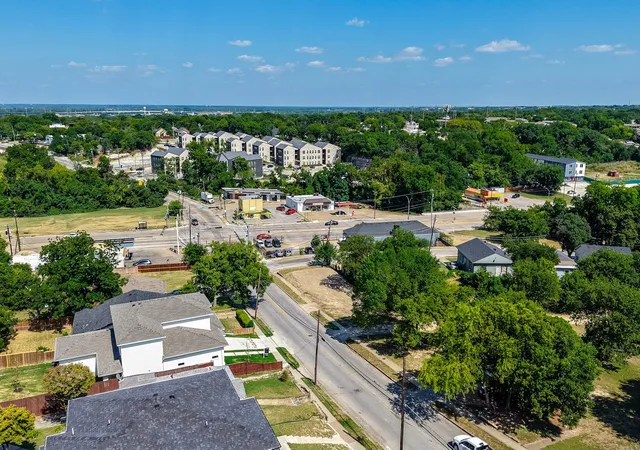 Photo 3 of Land for sale at 1735 E Waco, Dallas, TX 75216 | MLS# 21341415 | Listing updated on 2026-07-26