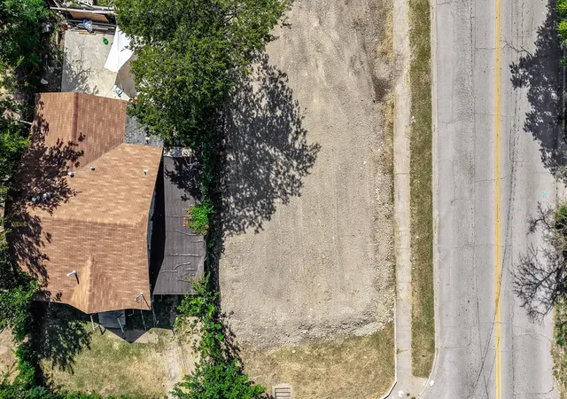 Photo 3 of Land for sale at 1735 E Waco, Dallas, TX 75216 | MLS# 21341415 | Listing updated on 2026-07-26