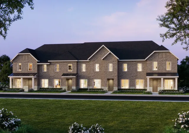 Townhouse for sale at 1028 Splitrock Dr, Allen, TX 75013 | MLS# 21341390