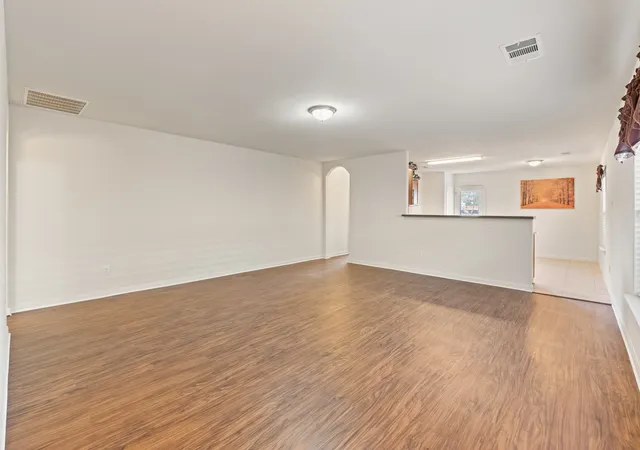 Photo 3 of Single family home for sale at 4801 Cedar Springs Dr, Fort Worth, TX 76179 | MLS# 21340088 | Listing updated on 2026-08-20