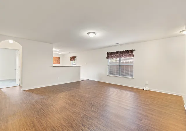 Photo 3 of Single family home for sale at 4801 Cedar Springs Dr, Fort Worth, TX 76179 | MLS# 21340088 | Listing updated on 2026-08-20