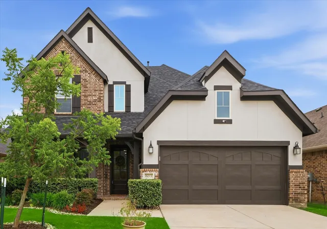 Photo 1 of Single family home for sale at 6213 Whiskerbrush Rd, Argyle, TX 76226 | MLS# 21338998 | Listing updated on 2026-07-25