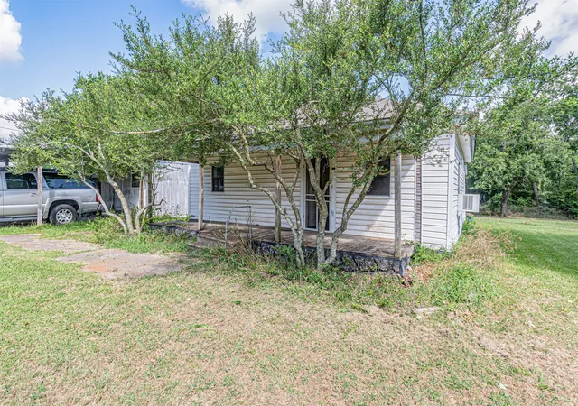 Photo 3 of Land for sale at 13961 County Road 236, Terrell, TX 75160 | MLS# 21341229 | Listing updated on 2026-08-23