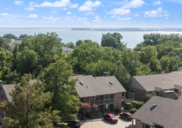 Photo 2 of Condo for sale at 1234 Signal Ridge Pl #1234, Rockwall, TX 75032 | MLS# 21341238 | Listing updated on 2026-08-31
