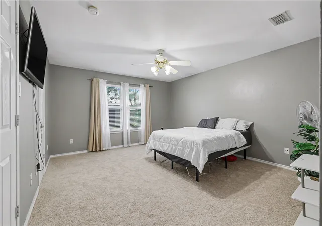 Photo 4 of Single family home for sale at 2707 Mountain View Dr, Mc Kinney, TX 75071 | MLS# 21326535 | Listing updated on 2026-10-08