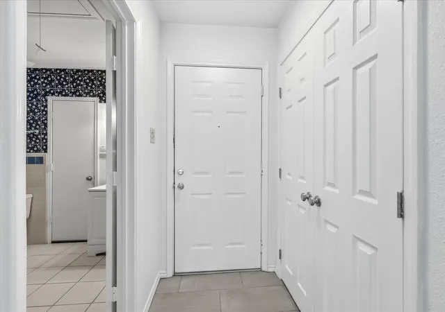 Photo 2 of Sale Pending at 1211 Aspen Dr, Duncanville, TX 75116 | MLS# 21341174 | Listing updated on 2026-08-12