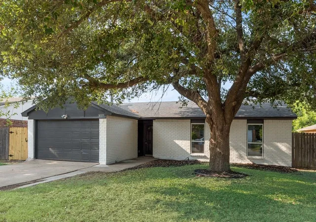 Photo 1 of Sale Pending at 5229 Nash Dr, The Colony, TX 75056 | MLS# 21341528 | Listing updated on 2026-09-29