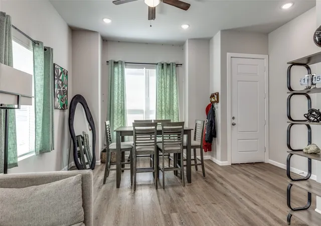 5th image of 1425 Evans Ave, Fort Worth, TX 76104 | MLS# 21341525