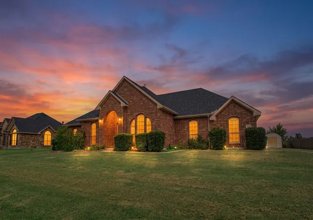 Photo 1 of Single family home for sale at 5234 County Road 4098, Kaufman, TX 75142 | MLS# 21341322 | Listing updated on 2026-10-05