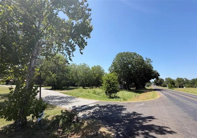 Photo 2 of Land for sale at Tbs Daniel Dr, Kerens, TX 75144 | MLS# 21341558 | Listing updated on 2026-09-20
