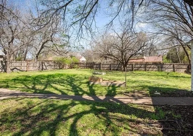 Photo 2 of Single family home for sale at 8760 S County Rd, Frisco, TX 75034 | MLS# 21336677 | Listing updated on 2026-08-28