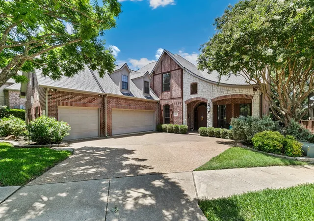 Photo 1 of Single family home for sale at 1219 Winding Brook Dr, Garland, TX 75044 | MLS# 21341599 | Listing updated on 2026-10-02