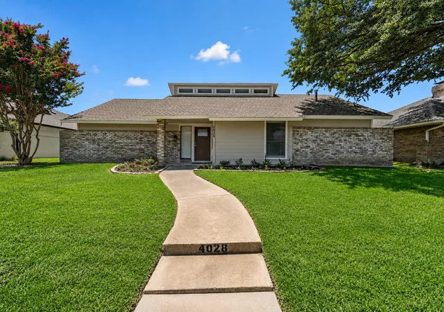 Photo 1 of Single family home for sale at 6026 White Rose Trl, Dallas, TX 75248 | MLS# 21341524 | Listing updated on 2026-08-20