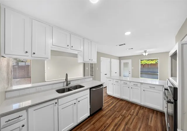 Photo 2 of Single family home for sale at 6026 White Rose Trl, Dallas, TX 75248 | MLS# 21341524 | Listing updated on 2026-08-20